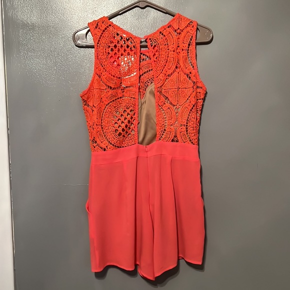 Romper - Picture 3 of 4